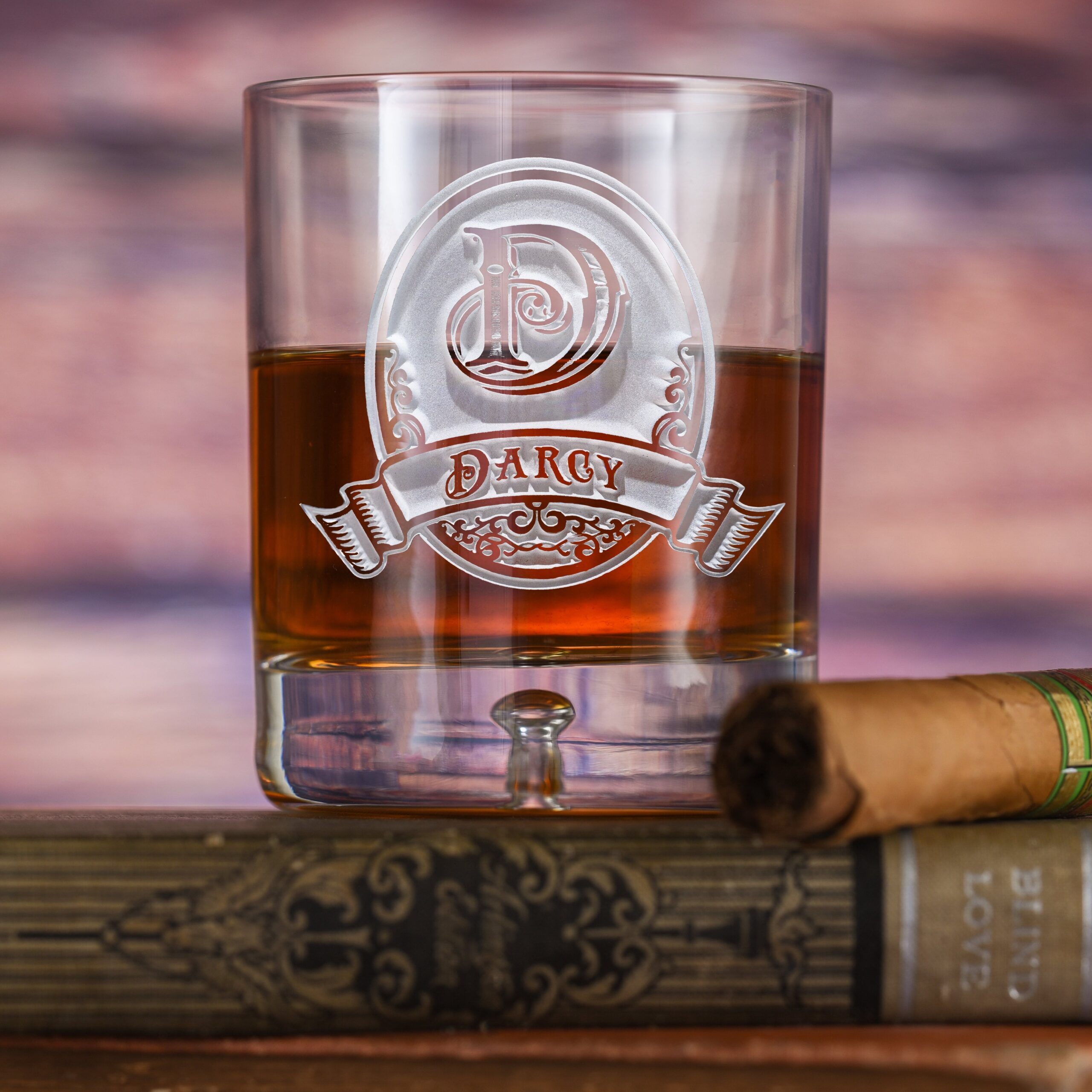 linimi Custom Crystal Bourbon Whiskey Rocks Glasses – Personalized Engraved Tumblers